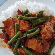 Raan Pii Eng(ร้านพี่เอง)ตลาดนัดสายใหม