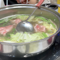 เฝอหม้อไฟ สุกี้สไตล์เวียดนาม วงเวียนใหญ่ ( ไม่มีสาขา )