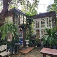 บรรยากาศ RAVI RIVA CAFE