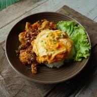 ฉุน กะเพรา by sontana เชียงราก