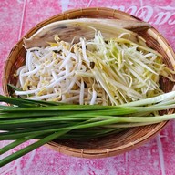 เมนูของร้าน เจ้แมว ผัดไทไชโยกุ้งสด