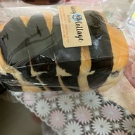 Baking Cottage by Tom