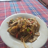 เมนูของร้าน ร้านสวนครัววราพร