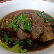 เมนูของร้าน สมพร ราชวัตร ก๋วยเตี๋ยวเนื้อ