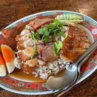 เมนูของร้าน สรวงโภชนา กำแพงแสน