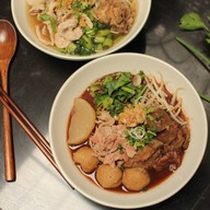 ก๋วยเตี๋ยว ตาเบิ้ม อาหารตาสั่ง ข้างเทศบาล