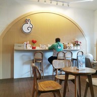 บรรยากาศ Bunny Shake Cafe ท่าข้าม-พระราม2