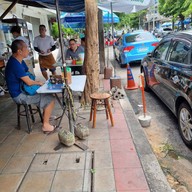 บรรยากาศ เจ๊ง้อ ก๋วยเตี๋ยวเนื้อ ไม่มีสาขา