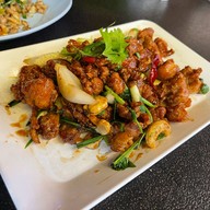 เฉินหลงข้าวต้มเงินล้าน พัทยาเหนือ สาขาพัทยา