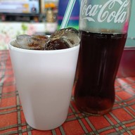 บรรยากาศ สมพร ราชวัตร ก๋วยเตี๋ยวเนื้อ