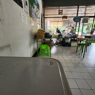 ก๋วยเตี๋ยวไก่ยายปอน