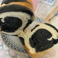 Baking Cottage by Tom