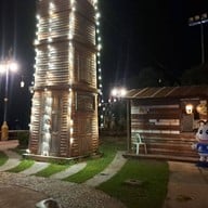 สวนเฉลิมพระเกียรติฉลองสิริราชสมบัติครบ 50 ปี