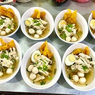 ฟาอิซเตี๋ยวเรือ