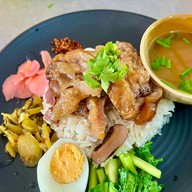 ฟาอิซเตี๋ยวเรือ