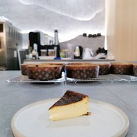 เมนูของร้าน Jérôme Cheesecake ทองหล่อ