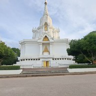 พระบรมธาตุเจดีย์กาญจนาภิเษก