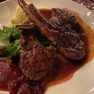เมนูของร้าน Neil's Tavern Restaurant ร่วมฤดี