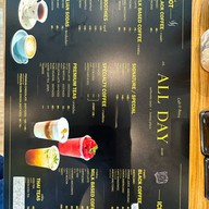 SLUV COFF Beans & Brews สเลิฟ คอฟฟ์ มหาชัย