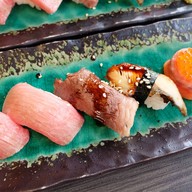 เมนูของร้าน yuzuki izakaya & sushi bar อุดมสุข