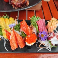 Riverside Terrace Anantara Bangkok Riverside