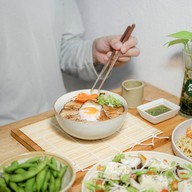 MONDAE - Cafe & Brunch