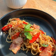MONDAE - Cafe & Brunch