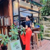 Claai Cafe'& Eatery คลายคาเฟ่ แอนด์ อีทเทอรี่