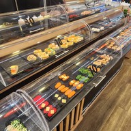 Shushi โรบินสันลาดกระบัง