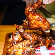 Universal Restaurant