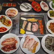 JUN'S KITCHEN รังสิต - คลองหลวง