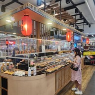 Shushi โรบินสันลาดกระบัง