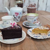 นิยาย ฉิมพลี