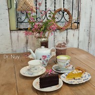 นิยาย ฉิมพลี