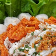 เส้นหมี่ไก่ฉีก อร่อยเละ พระโขนง
