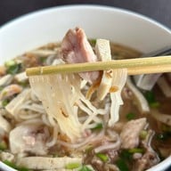 เมนูของร้าน ร้านแม่งามอิ่มอร่อย ถนนคนเดินเชียงคาน