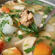 เฮือนนพเก้ารีสอร์ท