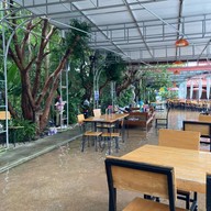 เฮือนนพเก้ารีสอร์ท