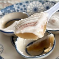 ร้านขนมถ้วยตะไล by ชบา