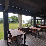 โรงแรมซันธารา