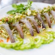 กินแซ่บ (กุ้งแซ่บ/หมี่คลุก) เฉลิมพระเกียรติ ร.9