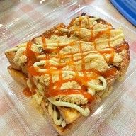 เฟเฟ่cake เค้ก ขนมปังโฮมเมด สลัดโรล