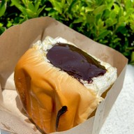 เฟเฟ่cake เค้ก ขนมปังโฮมเมด สลัดโรล