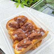 เฟเฟ่cake เค้ก ขนมปังโฮมเมด สลัดโรล