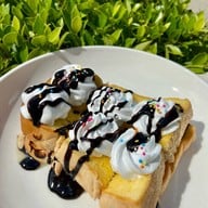 เฟเฟ่cake เค้ก ขนมปังโฮมเมด สลัดโรล