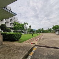โรงแรมซันธารา
