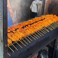 หมูสะเต๊ะแปลงนาม
