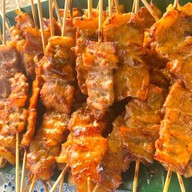 ข้าวเหนียวหมูสวรรค์ หมูฝอย หมูหวาน หมูเค็ม สาขา1 ตรงข้ามหมู่บ้านAdream