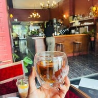 Madison Hotel & Cafe ท่าศาลา