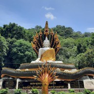 วัดถ้ำบาดาล